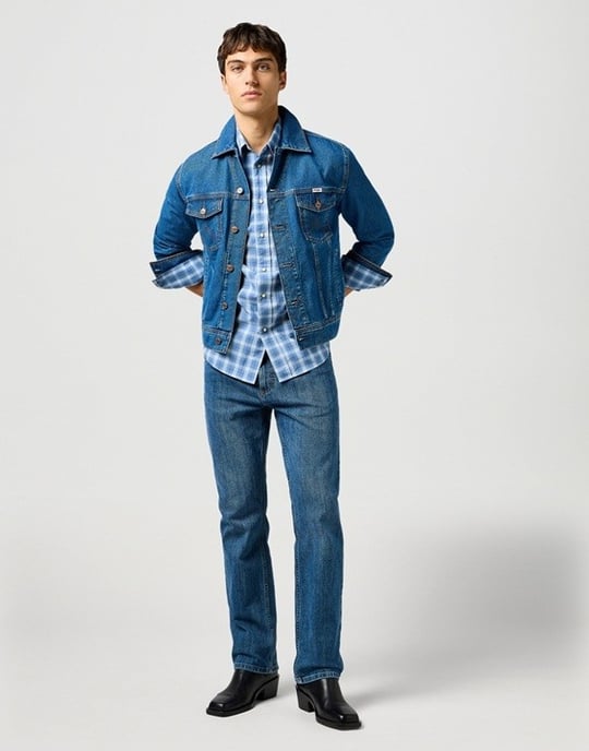 GB - Wrangler - Classic Jacket Stonewash - Image 2