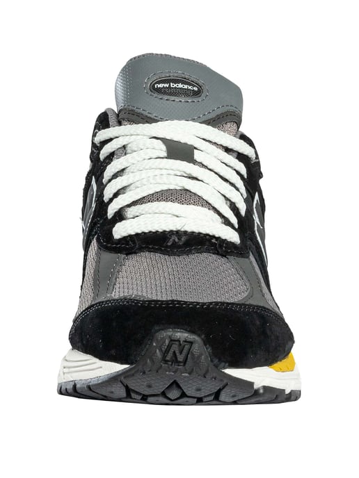 New Balance 2002 Suede Trainers, Black - Image 4