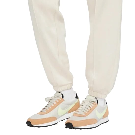 Nike Sportswear Essential Witte Fleece Broek - Image 5