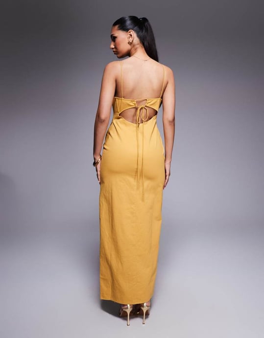 ASOS DESIGN bomulls twill korsett midi med broderad bystdetalj i senap - Image 2
