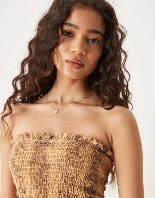 ASOS DESIGN shirred chiffong klänning med drop waist i ormskinnsmönster - Image 3