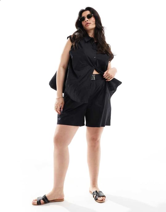 ONLY Curve belted high waist short co-ord in black - Image 2