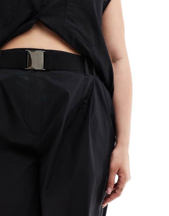 ONLY Curve belted high waist short co-ord in black - Image 3