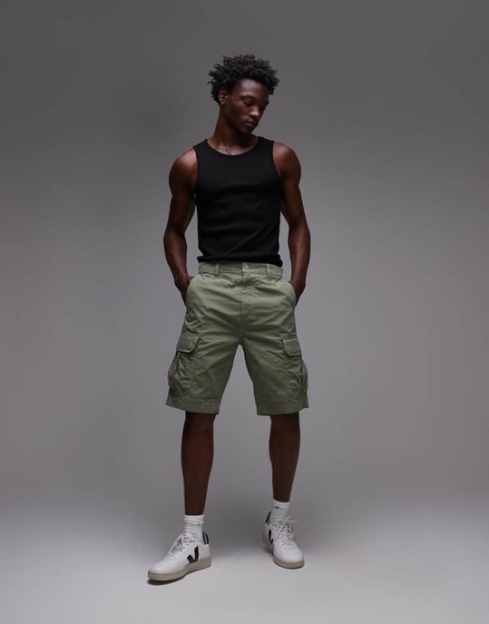 Tommy Jeans Otis vanliga cargo-shorts i grön - Image 1