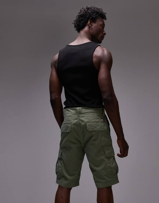 Tommy Jeans Otis vanliga cargo-shorts i grön - Image 3