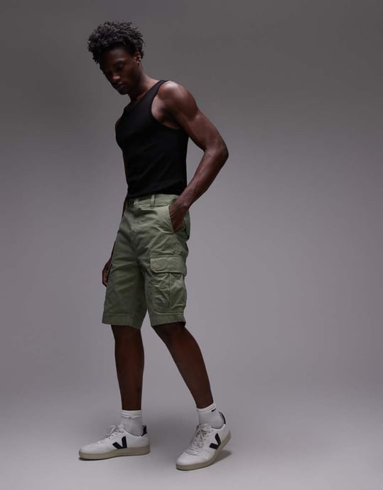 Tommy Jeans Otis vanliga cargo-shorts i grön - Image 4