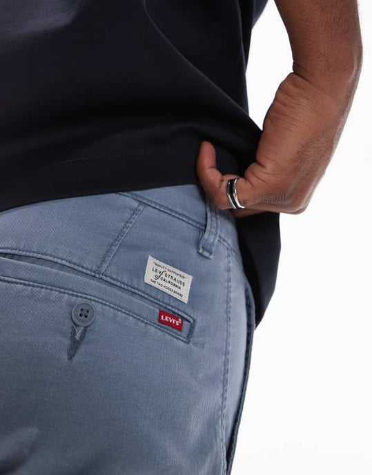 Levi's XX Chino raka bomulls- och linshorts i midblått - Image 3