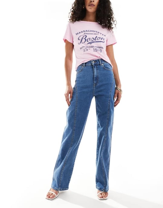 Dr Denim Moxy rak benen kurvat snitt jeans i vale sky enfärgad medelblå tvätt - Image 1