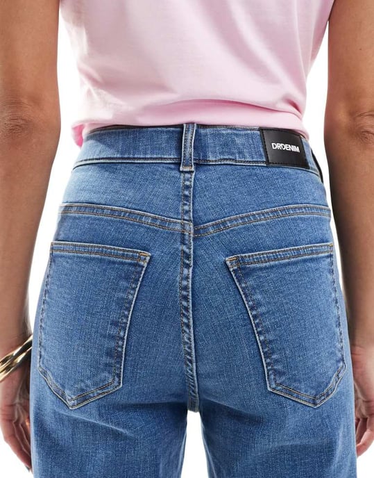 Dr Denim Moxy rak benen kurvat snitt jeans i vale sky enfärgad medelblå tvätt - Image 4