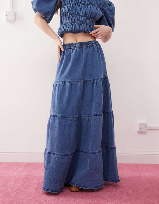 Återvunnen vintage tiered maxikjol co-ord i blå denimtvätt - Image 3