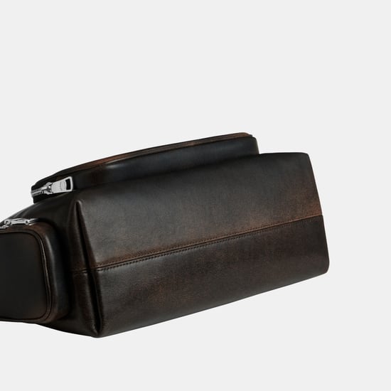 Laurel Shoulder Bag With Pockets In Loved Leather - Image 6