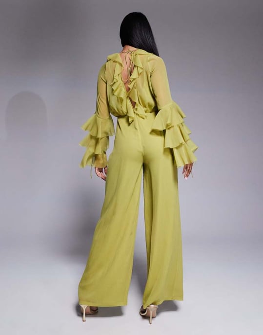 ASOS DESIGN långärmad jumpsuit med volanger och knytdetalj i olivgrön - Image 3