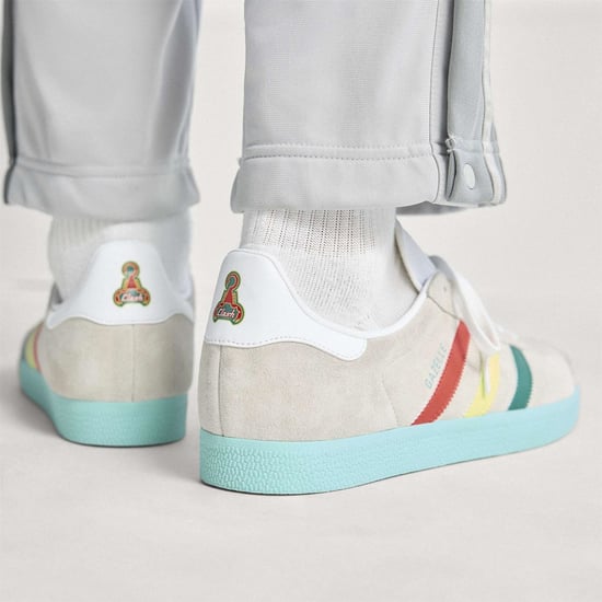 Men's adidas Gazelle Low Top Canvas Sneakers in Ftwwht/Lusgrn - Image 3