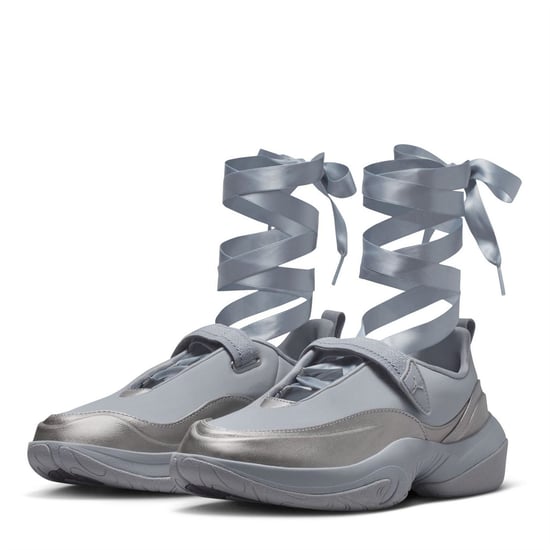 Women's Air Jordan Point Canvas Low Top Sneakers in Mtlc Silver - Image 3