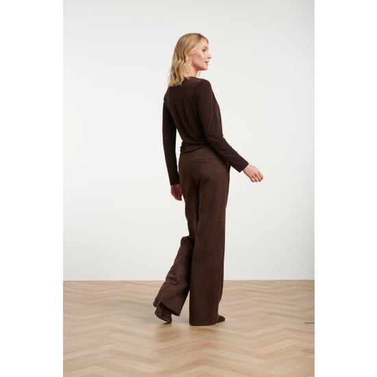 Smashed Lemon Flared broek met suèdelook in donkerbruin | - Image 5