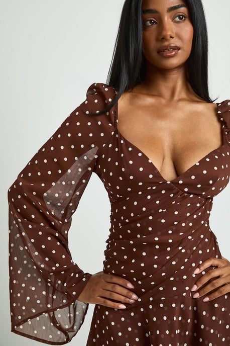 Polka Dot Ruched Sweetheart Pleated Skater Dress - Image 4