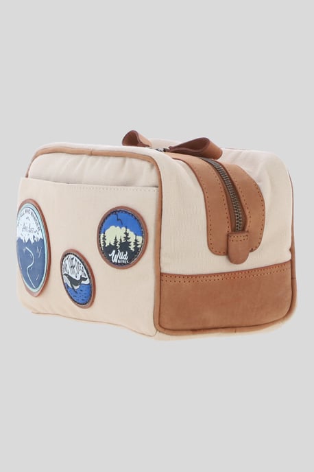 Explorer Patch Washbag - Image 2