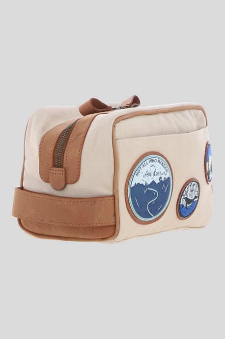 Explorer Patch Washbag - Image 4