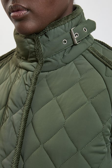 Quilted Tipped Detail Short Coat - Image 3