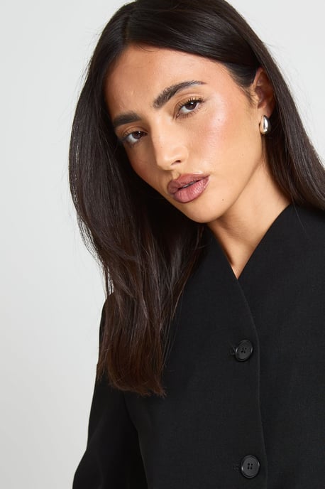 High Neck Curved Boxy Blazer - Image 4