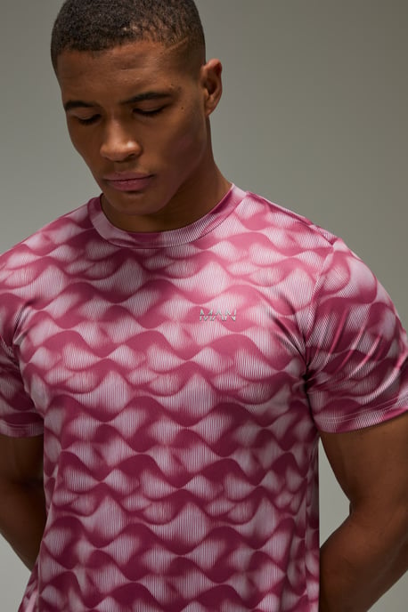 Man Active Abstract Wave Regular Fit T-Shirt - Image 3