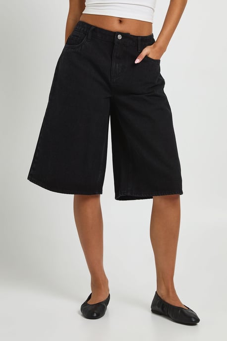 Longline Mid Rise Denim Jort - Image 3
