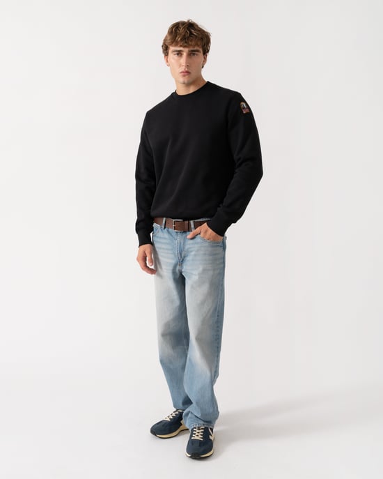 Long Sleeve Sweatshirt in Black - Image 5