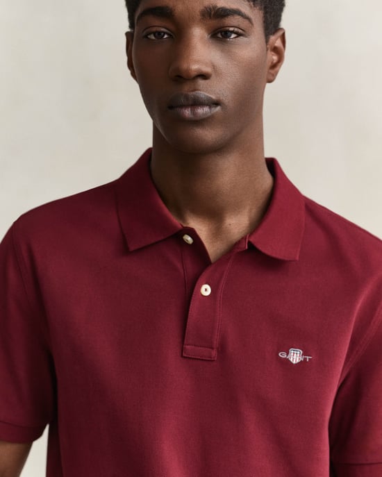 Regular Fit Short Sleeve Logo Detail Polo Shirt in Burgundy - Image 4