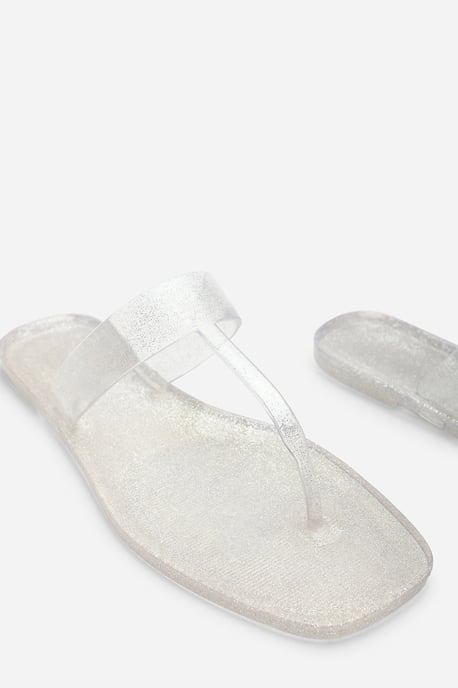 Wheres That From Womens Rosalyn Glitter Thong Flip Flop Sandals - Image 5