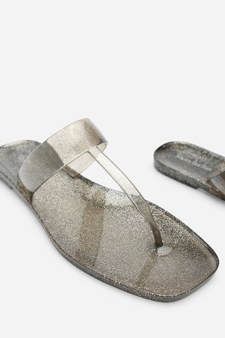 Wheres That From Womens Rosalyn Glitter Thong Flip Flop Sandals - Image 5
