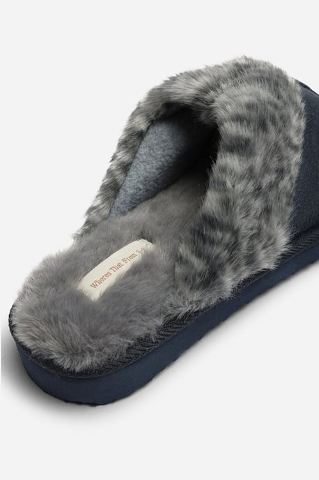 Wheres That From Womens Comfort Trim Mule Slipper - Image 4