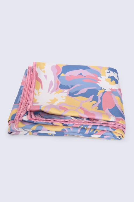 Printed Microfibre Travel Towel Fast Drying Super Absorbent Compact Beach Towel - Image 5