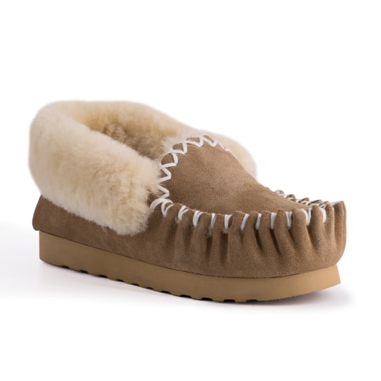 Aus Wooli Australia Hand Stitched Womens Sheepskin Moccasin - Image 1