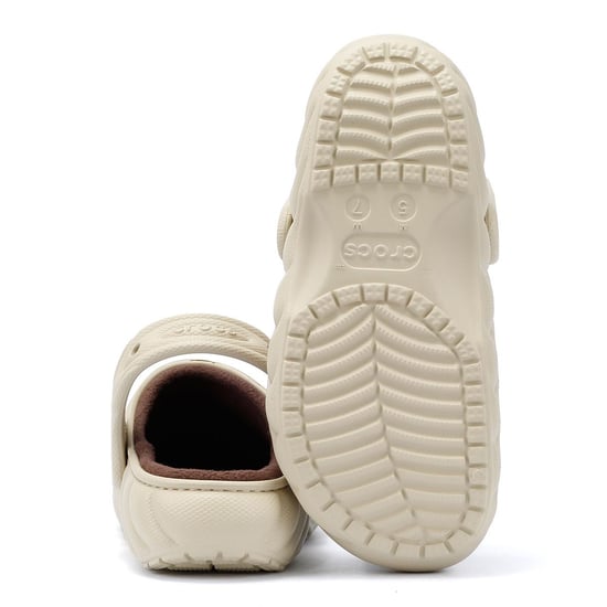 Crocs Classic Lined Overpuff Women's Beige Clogs - Image 4