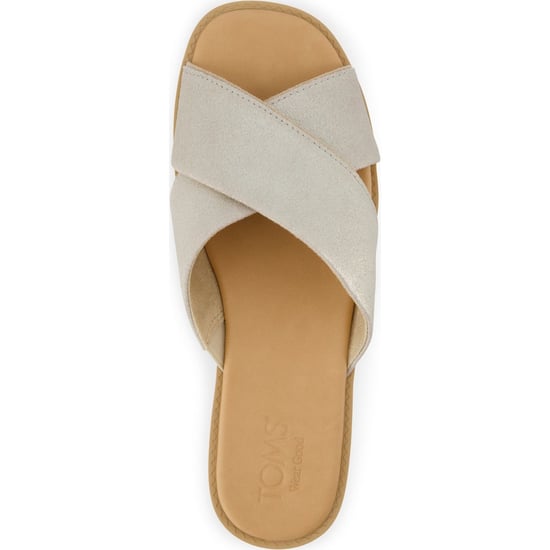 TOMS Mae Crossover Läder Dam Champagnesandaler - Image 4