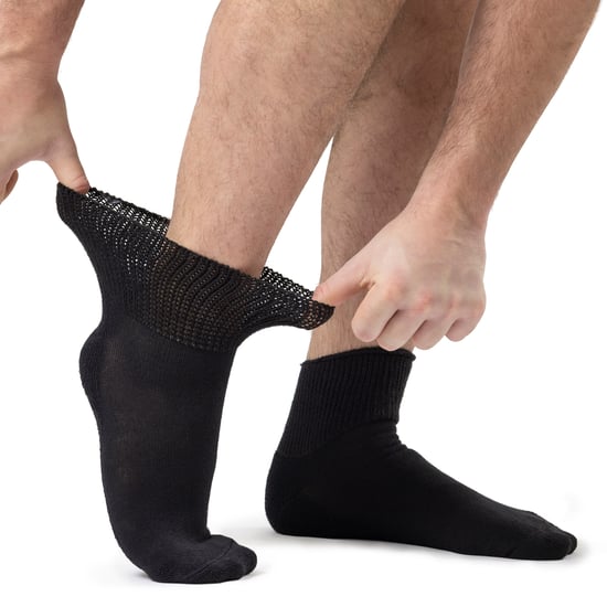 IOMI - 3 Pairs Cotton Cushioned Diabetic Socks for Swollen Feet and Legs - Black - Image 3