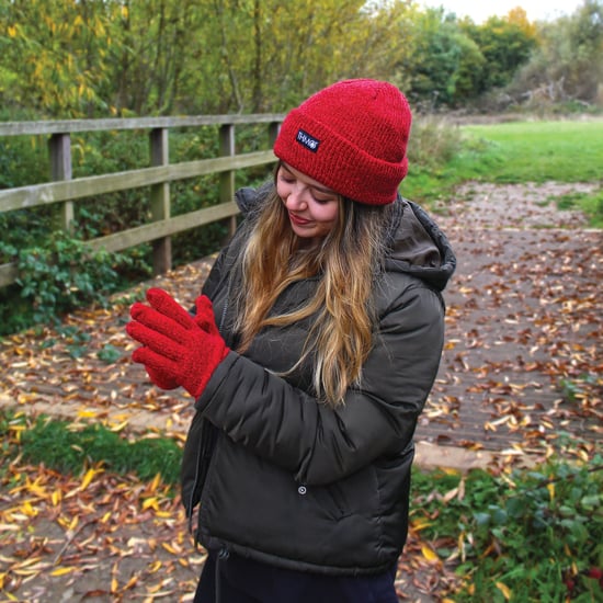 Ladies Thinsulate Hat and Gloves Set | THMO | Soft Chenille Ribbed Beanie Hat & Gloves for Women - Red - Image 4