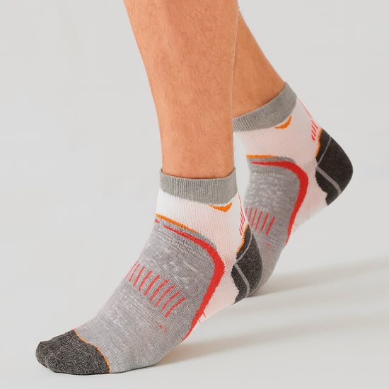 COMODO - Drytex Yarn Arch Support Durable Running Jogging Socks - Image 3