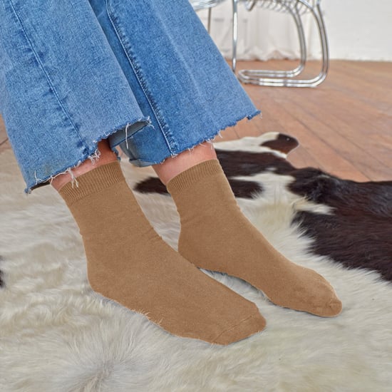 Vanliga bomullsstrumpor för damer | 12 par multipack | Sock Snob | tunna bekväma färgglada ankelstrumpor för damer - Beige - Image 3