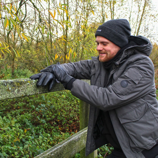 Men's Thinsulate Leather Gloves | THMO | Winter Outdoor Windproof Fleece Lining Leather Gloves in Black - Black - Image 4