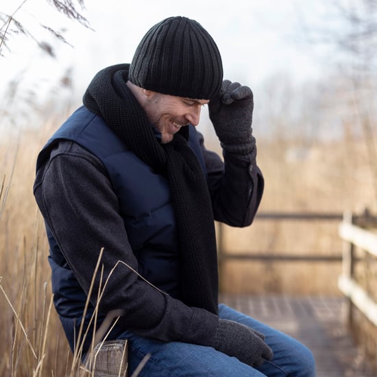 Mens Thermal Hat & Glove Set for Winter | Heat Holders | Fleece Lined - Navy - Image 4