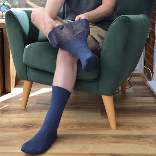 Extra Wide Bamboo Oedema Socks | Dr.Socks | Mens & Ladies | Socks for Swollen Feet Ankles Legs & Diabetics - Blue - Image 3
