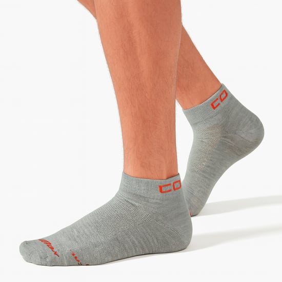 COMODO - Ultra Coolmax Ankle Length Running Jogging Socks - Image 3