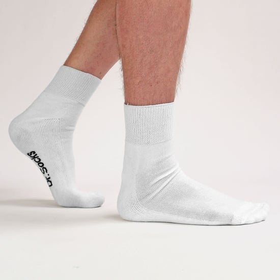 Mens Bamboo Diabetic Ankle Socks | Dr.Socks | Extra Wide Trainer Socks in Black & White - White - Image 4