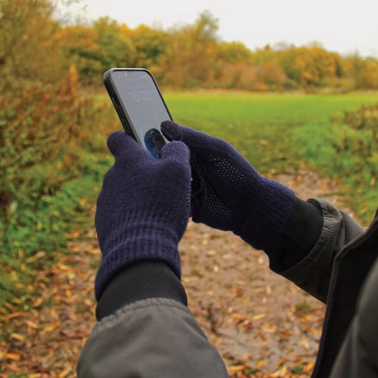Mens Touchscreen Gloves with Grips - Image 4
