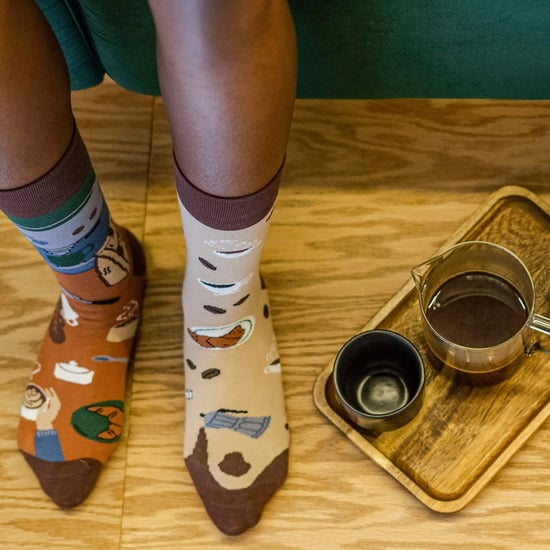 SPOX SOX - Mens & Ladies Mismatched Novelty Odd Socks - Coffee - Image 4