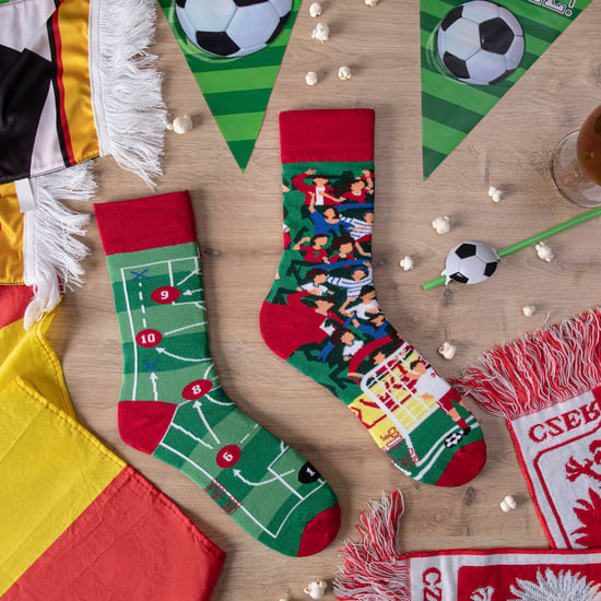 SPOX SOX - Mens & Ladies Mismatched Novelty Odd Socks - Football - Image 3