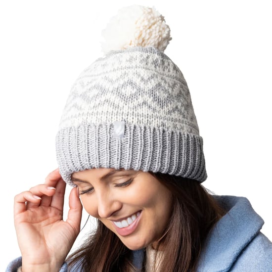 Dames Patroon Omgevouwen Bobble Muts | Heat Holders | Chunky Kabelbrei met Heatweaver Fleece Binnenvoering | Billingen Stijl - Lichtgrijs - Image 4
