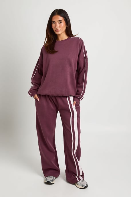 Double Side Striped Oversized Sweatshirt - Image 3