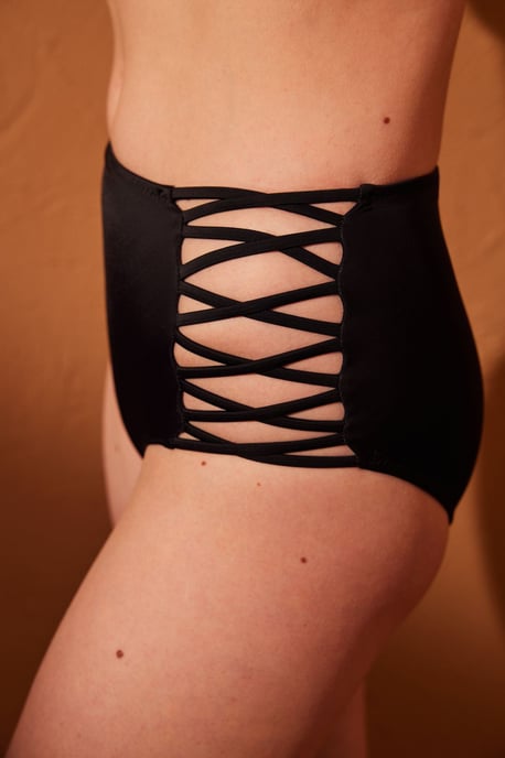 Högmidjade Cut-Out Hipster Bikinibyxor - Image 3